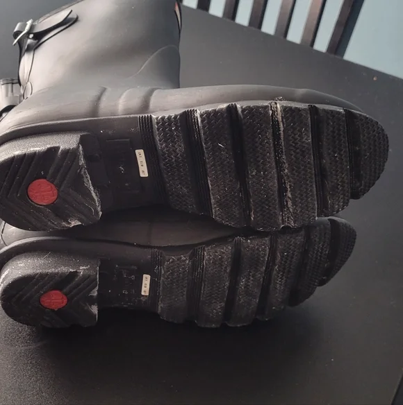 Matte Black HUNTER boots Size 7 - Picture 2 of 6